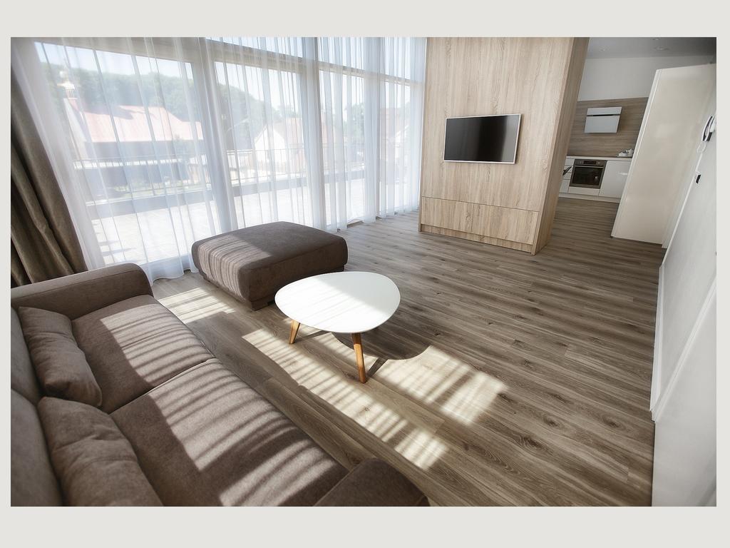 Linden Home Klaipeda Centrum Apartment Rom bilde